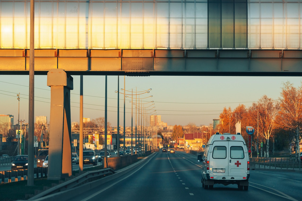 découvrez ce que signifie le terme 'ambulant', ses usages dans différents contextes, des exemples concrets et son importance en milieu médical comme commercial.